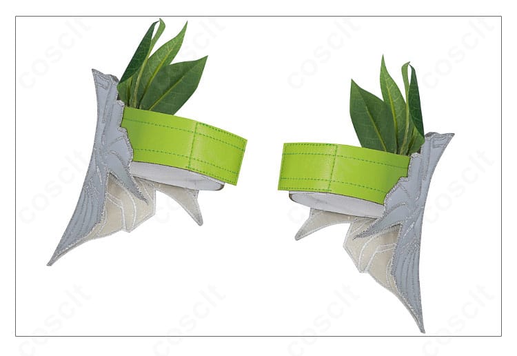 付属小物とアクセサリー一式の詳細。首飾り・腕飾り・太もも飾りなどの内容確認。