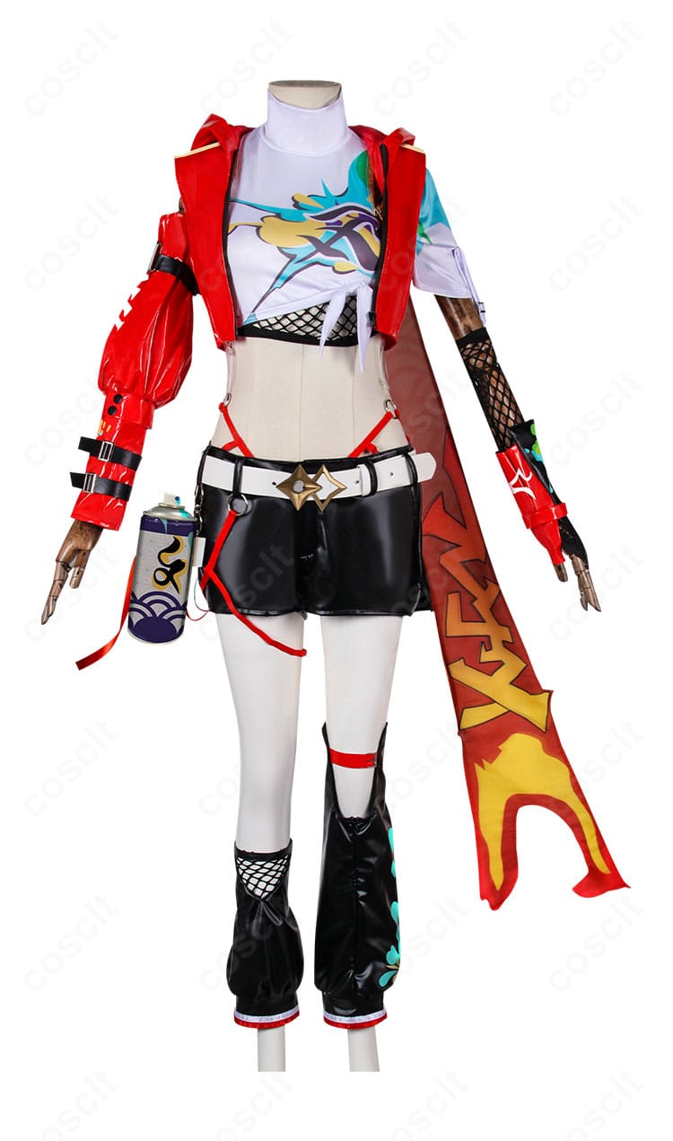 乱破コスプレ衣装の正面ディテール。胸元の刺繍とメカ風パーツ、配色ラインの仕立てが分かるアップ。