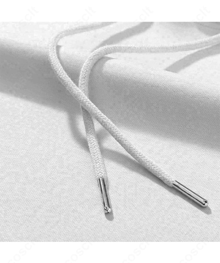 セイヤ衣装の帽子系紐装飾ディテール。先端パーツと紐の取り付け部の質感アップ。