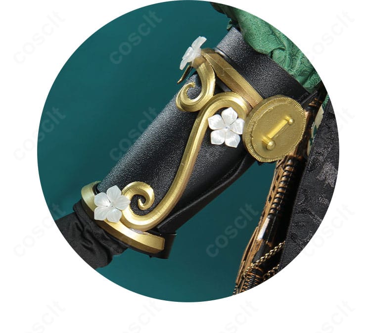 首飾りと腕飾りのディテール。ロミオ衣装のアクセサリー構成と質感を強調。