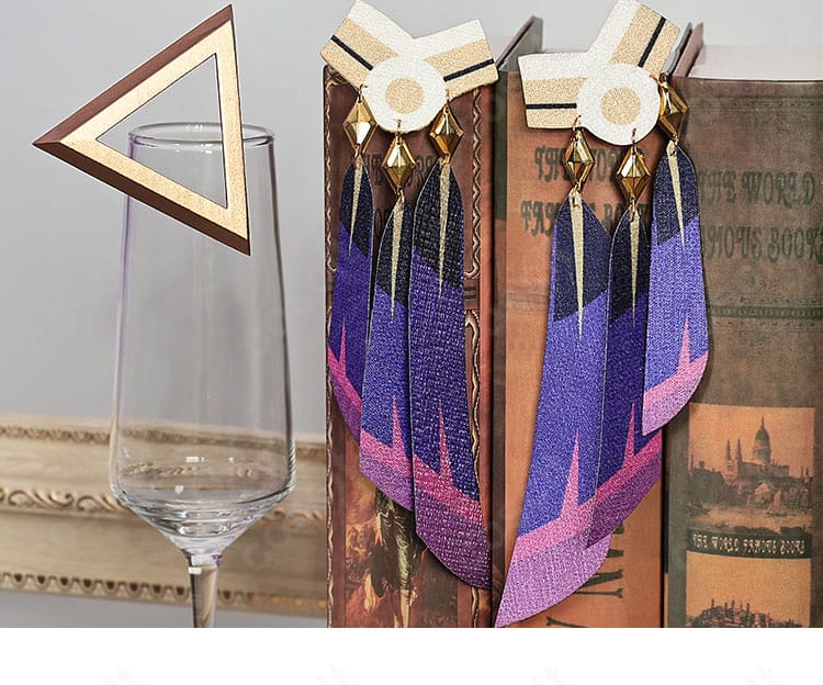 原神 シトラリ衣装の髪飾りとアクセ一式の近接画像。質感比較とサイズ感を示す。