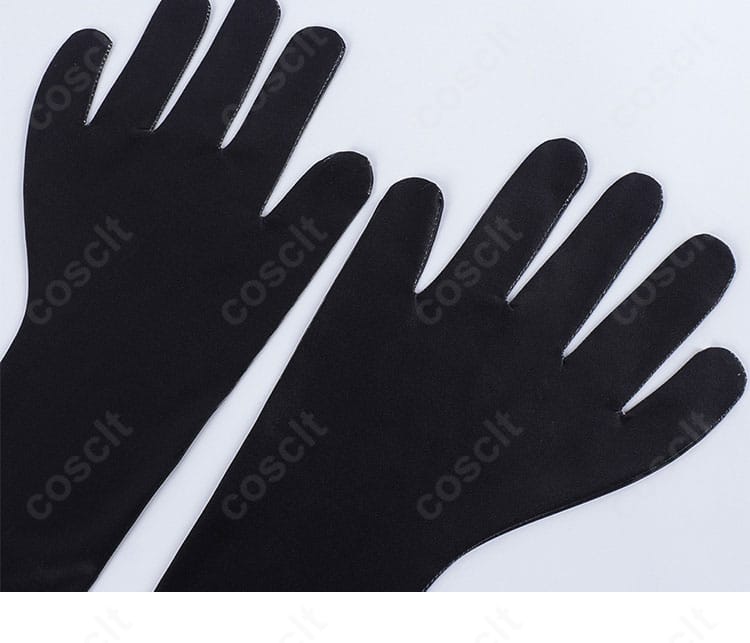 手袋装飾のクローズアップ。手首飾りとステッチワークの質感が分かるディテール