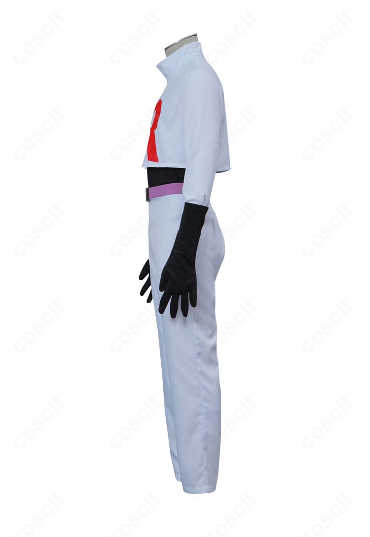 コジロウ制服コスの左側ディテール(袖・ロゴ位置・縫製)