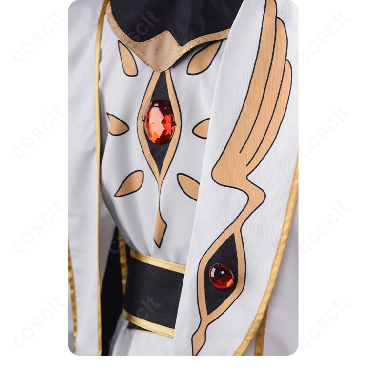 背面ディテール：コート背面の切り替え線、マント固定の構造、シルエットを保つ縫製ラインを拡大。