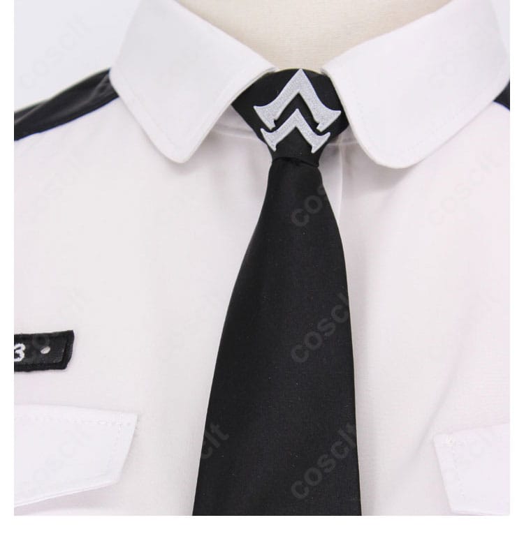 恋と深空 プレイヤー 特別任務コスプレ衣装 ネクタイのディテール。結び目の形状と生地のハリ感