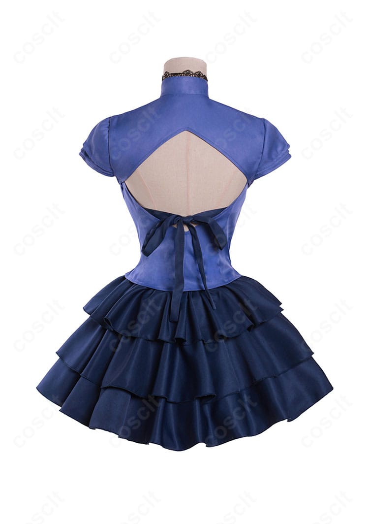 篝火花 コスチュームの背面全体図。背中のラインと背面装飾の配置が確認できる写真。