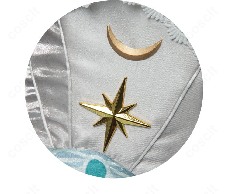 ウエスト装飾のディテール。曲線的な意匠で優雅なシルエットを演出する踊り子衣装。