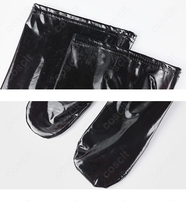 ブーツ周りのコーデ例ディテール(参考)。衣装との色合わせと質感コントラストを示す。