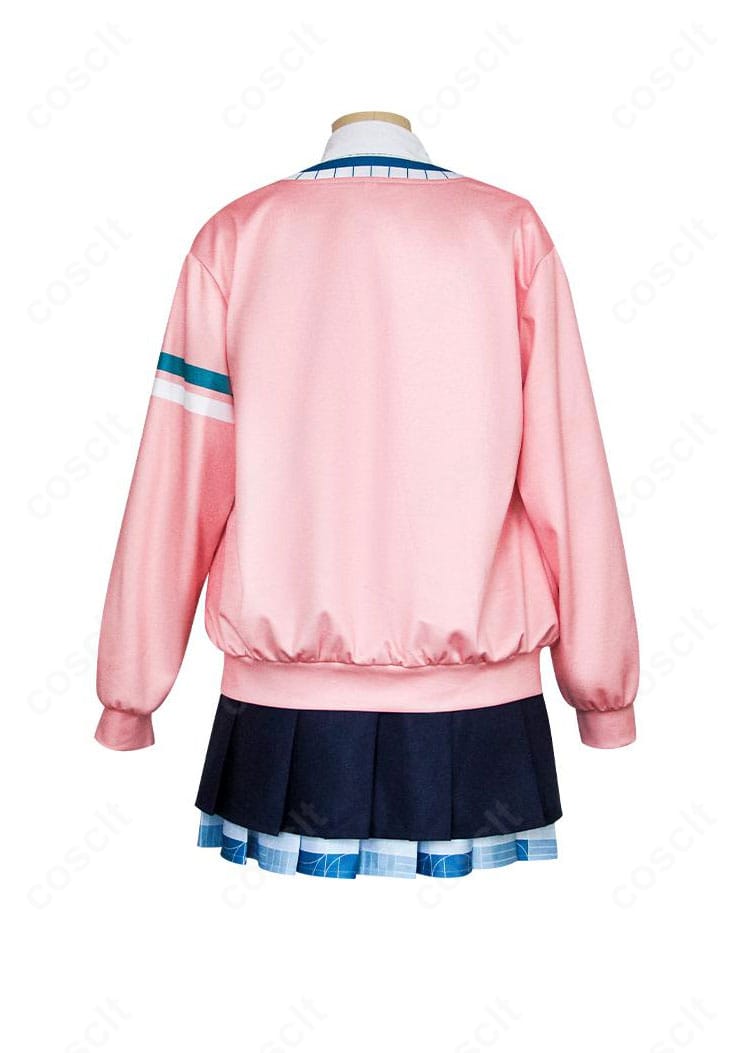 学園アイドルマスター 花海佑芽 初星学園制服コスプレの背面全体、ファスナー位置と背中の切り替えラインの再現が確認できる
