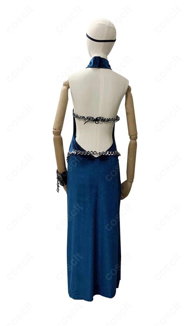 ブルーアーカイブ 天雨アコ ドレス衣装の背面。上質感のある素材と落ち着いた色味で、後ろ姿まで上品に見せるデザイン。