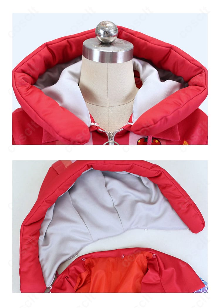 襟元とフード周りの拡大。特徴的な装飾とステッチワークでゲーム内デザインを再現。