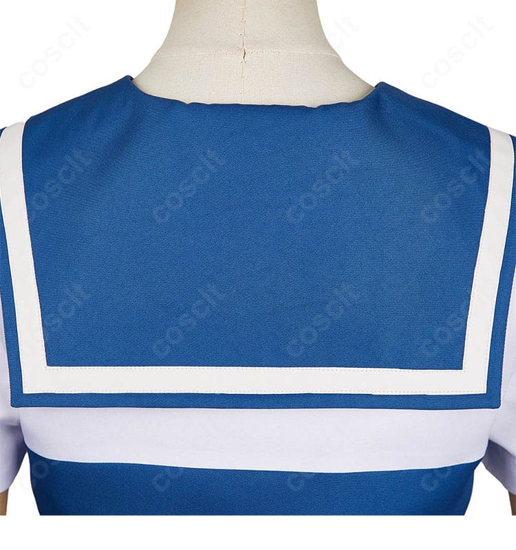 ショール(肩周りアクセサリー)の装飾ディテール。質感と配色、ドレープ感を強調。