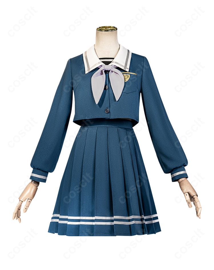 若葉睦 制服風コスプレのトップスとスカートの正面全体。きれい見えシルエットが分かる配置。