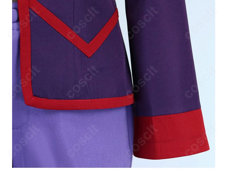 シルバー衣装 袖口ディテール。動作性に配慮したすっきりとしたカフス