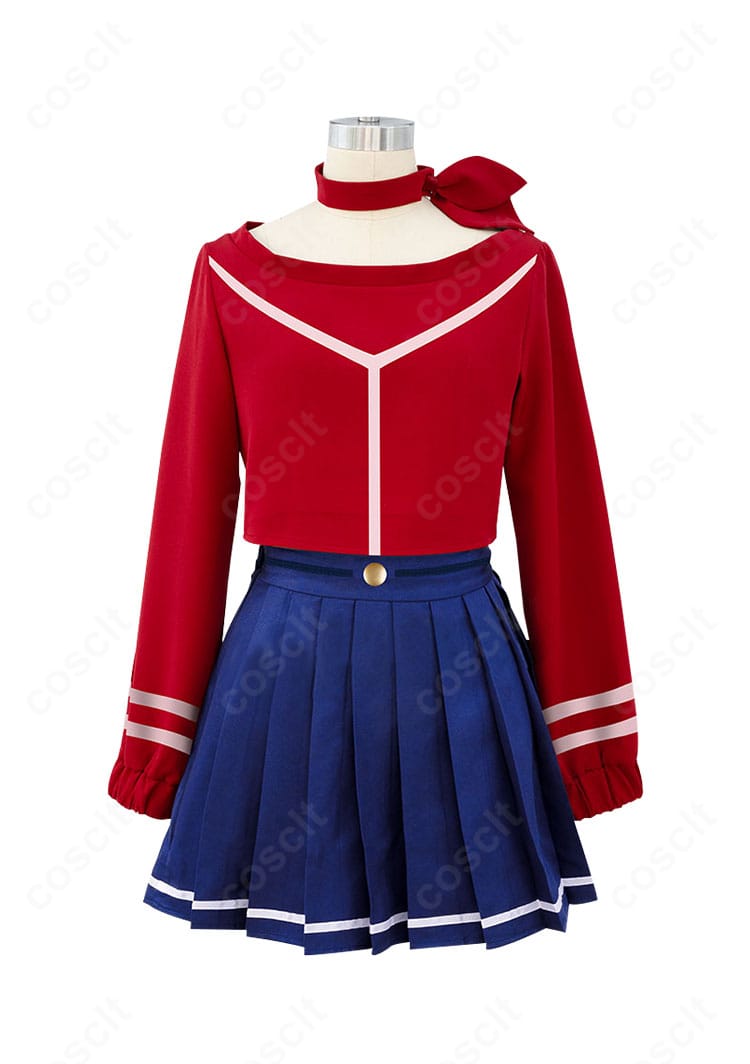 ミタ セーラー服コスプレの正面ディテール。襟ライン、リボン位置、トップスとスカートのバランスが分かる構図。