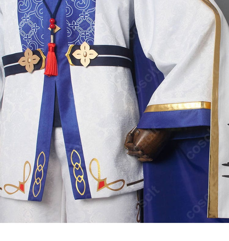 白虎舞衣装の袖口ディテール。縫製の美しさと機能的なカフデザインを強調。