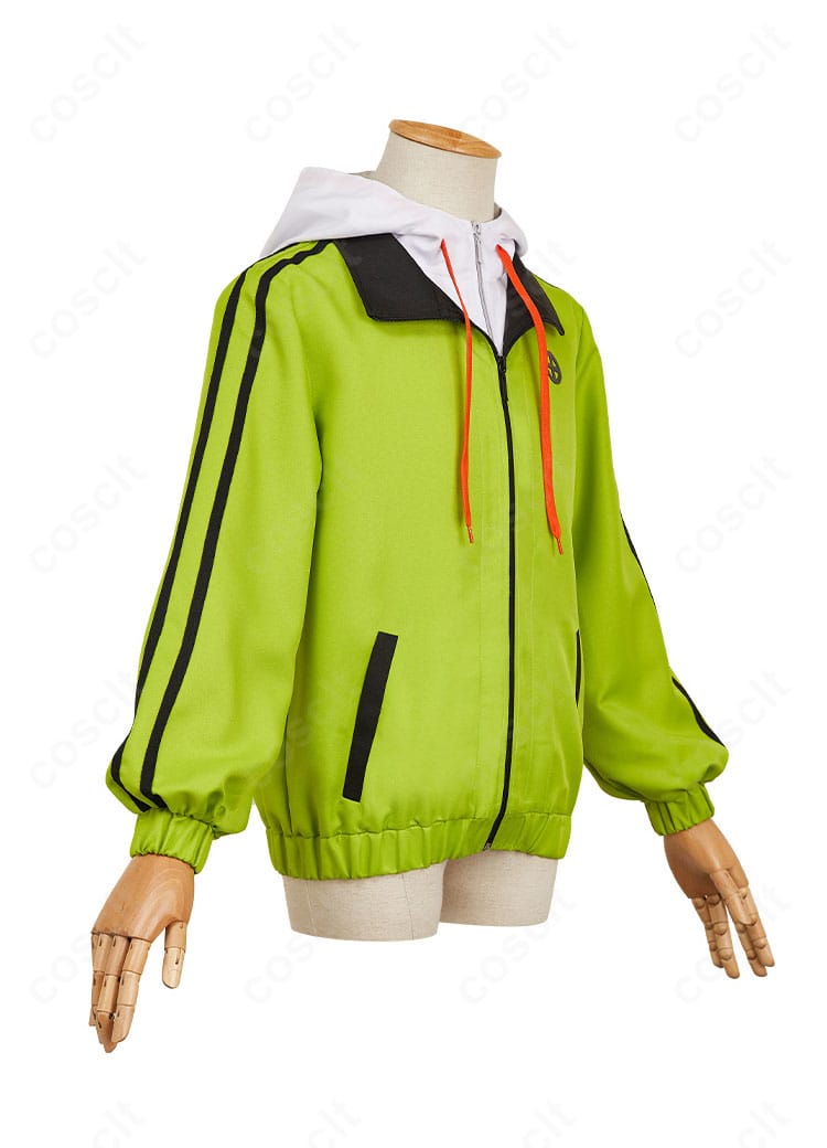 右側面画像。肩から裾への流れとポケット位置、直線的でクールなサイドシルエットを確認できるカット。