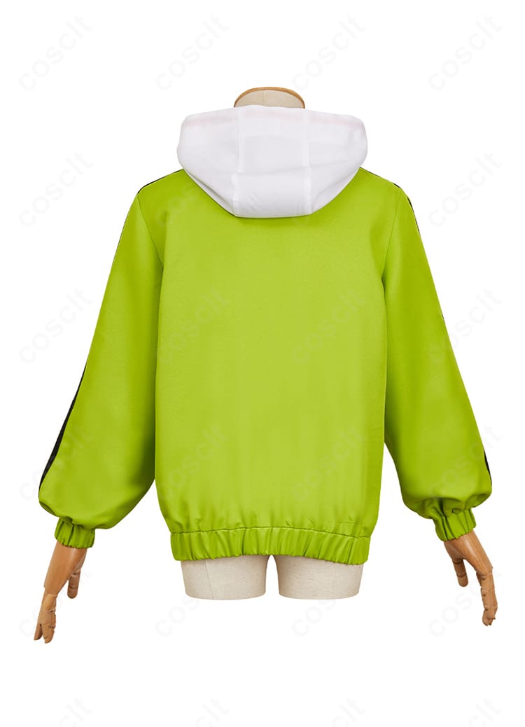 背面画像。背中のヨークとセンターベント付近のライン、後ろ姿の再現度を示す全身ショット。