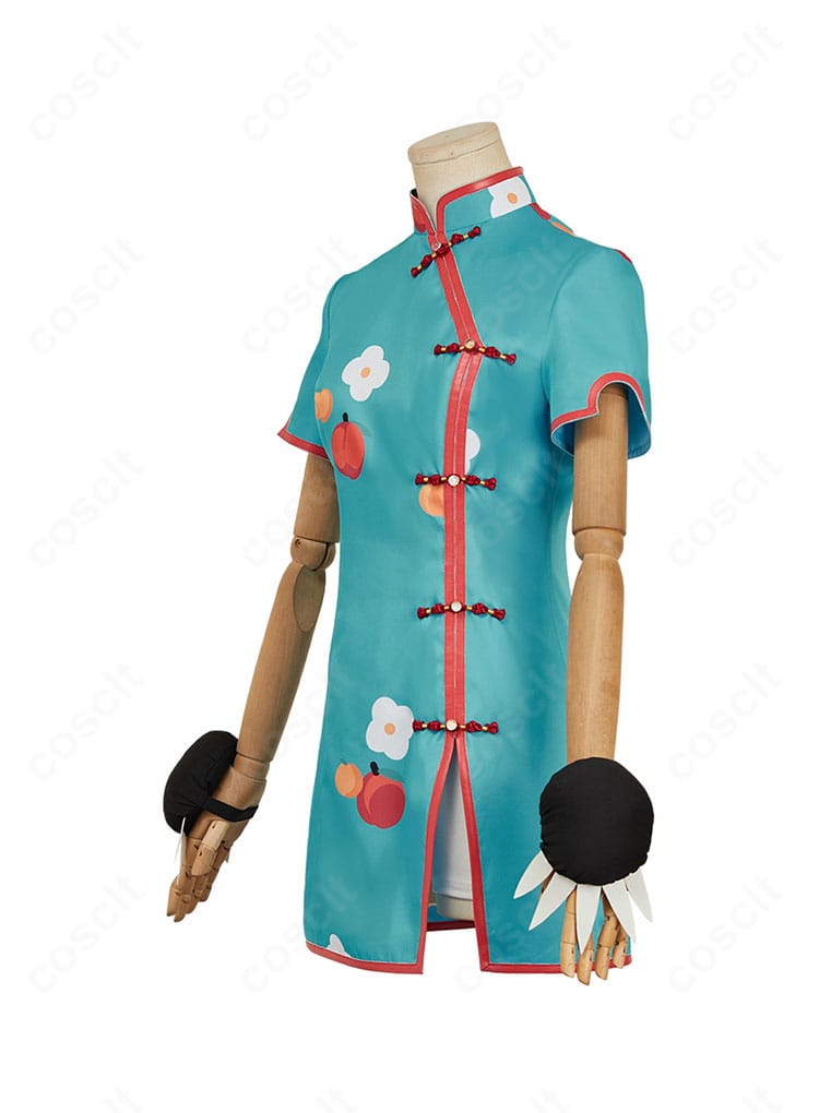 地縛少年花子くん 八尋寧々 チャイナドレスの左側面。袖口のトリムとウエストラインの美シルエットが見える角度。