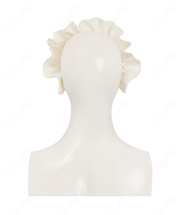 ヘッドドレス背面の近接。留め具と縁取りの仕上げ、後頭部の収まりを確認できる画像。