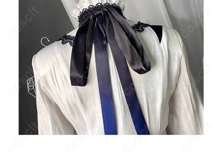 プロセカ KAITO コスプレ衣装の背面装飾ディテール。パネル切替と装飾の配置バランスが分かる