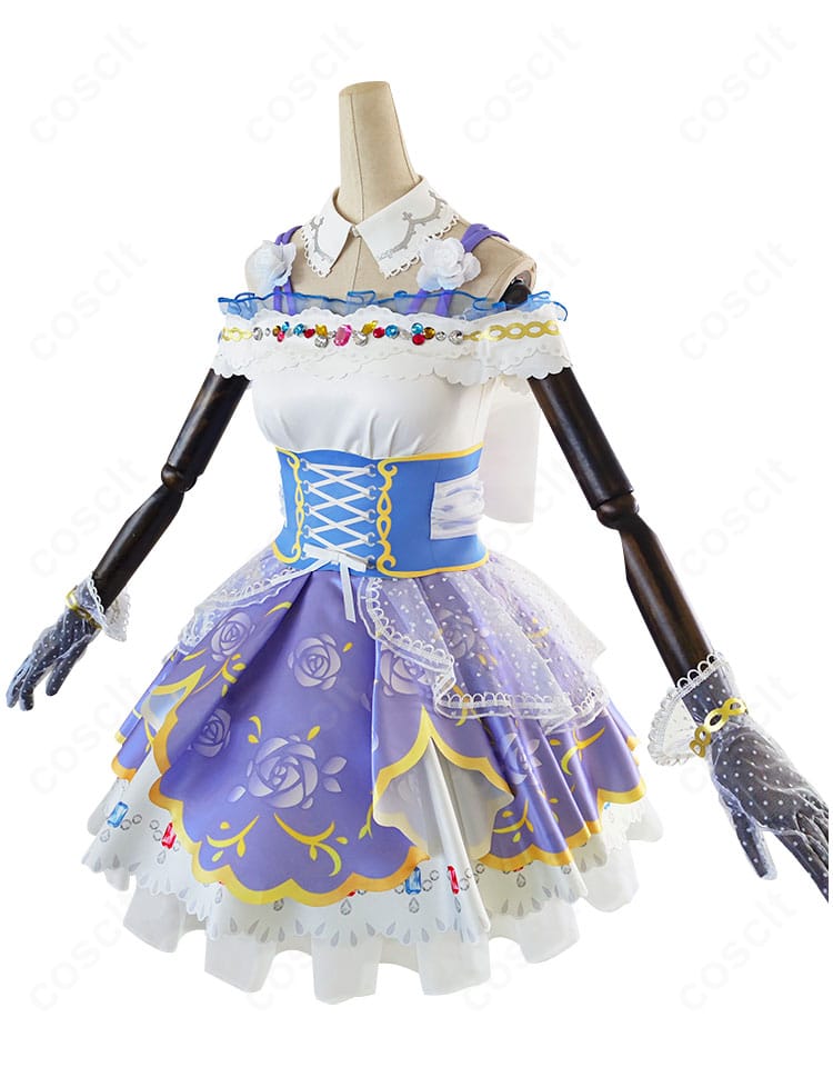 西木野真姫 コスプレ衣装 側面。ウエストラインのシルエットとスカートのハリ感、腰飾りの配置を強調。