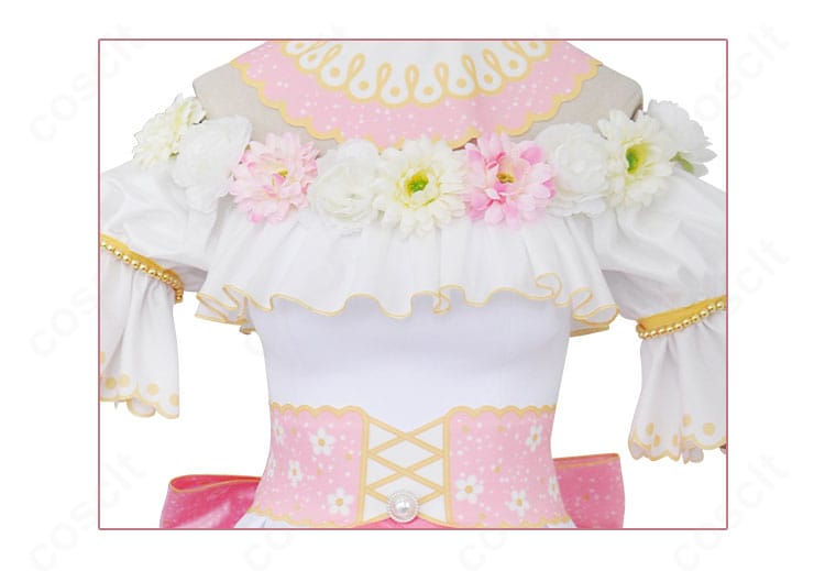 西木野真姫フラワーフェス衣装の刺繍・装飾クローズアップ。花モチーフとビジューの質感が伝わる画像