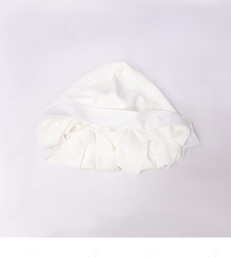 終わりのセラフ 百夜ミカエラ コスプレ衣装のセット内容。マントと衣装一式を並べた全体確認用レイアウト画像