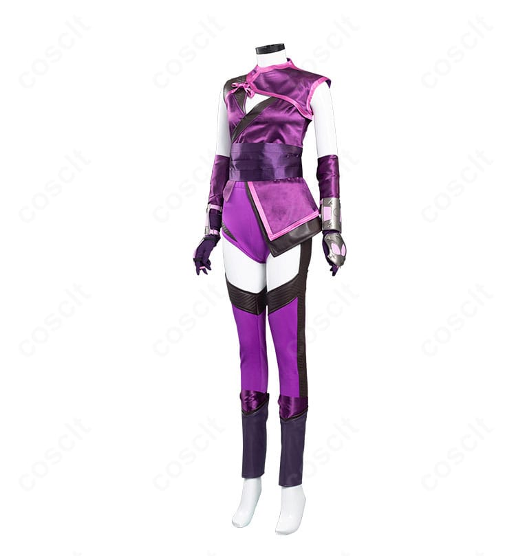 モータルコンバット11 ミレーナ衣装の側面。腕周りと股下の可動域を確保したフィット感の良い設計