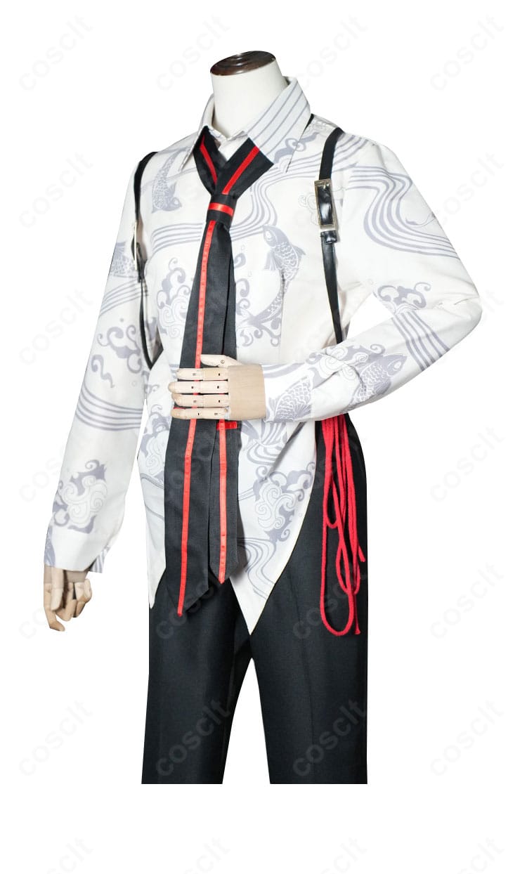 内側の縫製ディテール。裏処理のステッチやパイピングで耐久性と着心地を両立した仕立て。