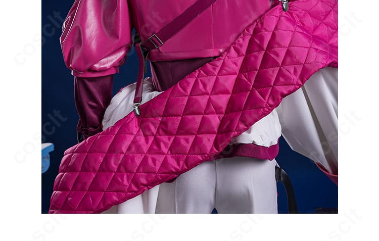 納棺師コスプレ衣装 外套背面の全体感。シンプルな面構成と裾のラインを示す写真。