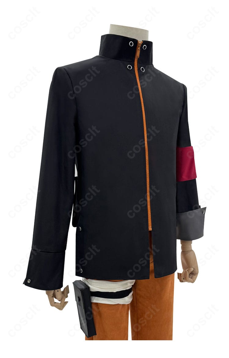 うずまきナルト コスプレ衣装を左側から撮影。袖口やパンツのシルエット、ウエスト位置のバランスを確認。