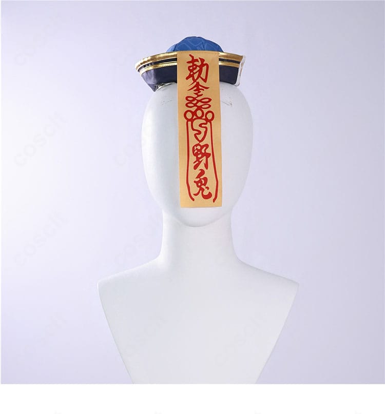 帽子装飾の近接。トップの形状と縁取り、アクセントパーツが特徴。