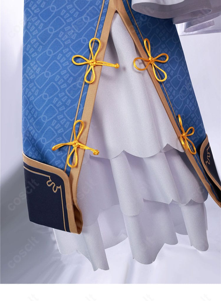 袖口装飾の詳細。カフ部分の刺繍と配色切り替えを精緻に再現。