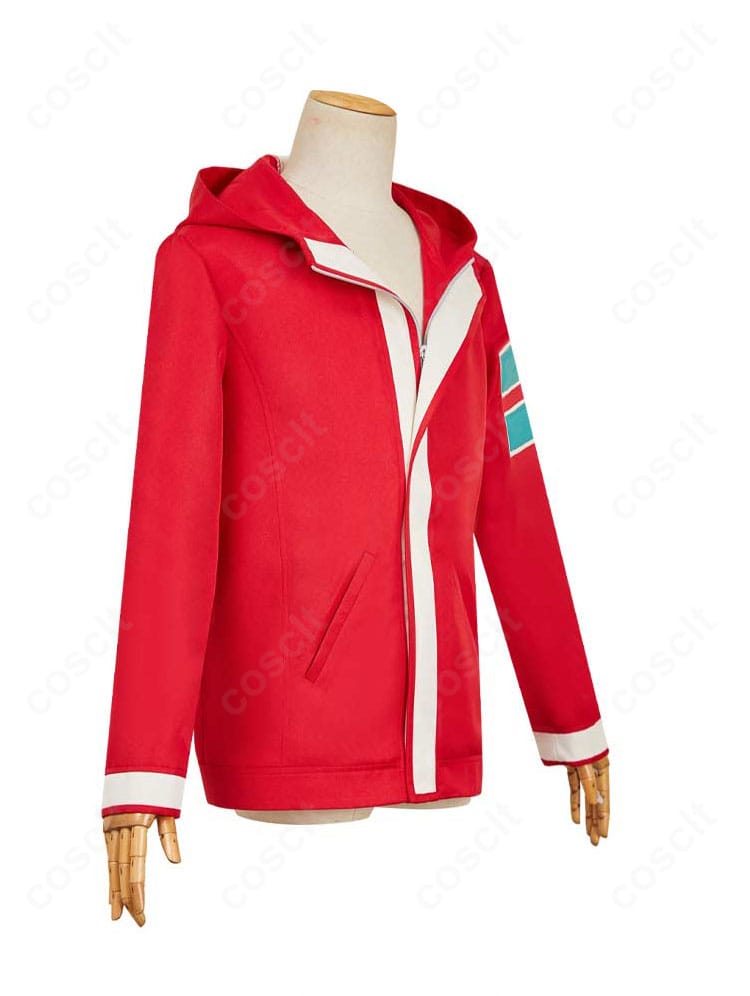 綾瀬桃コスプレコート右側ディテール。ポケット位置とステッチの作り込みが分かるアップ