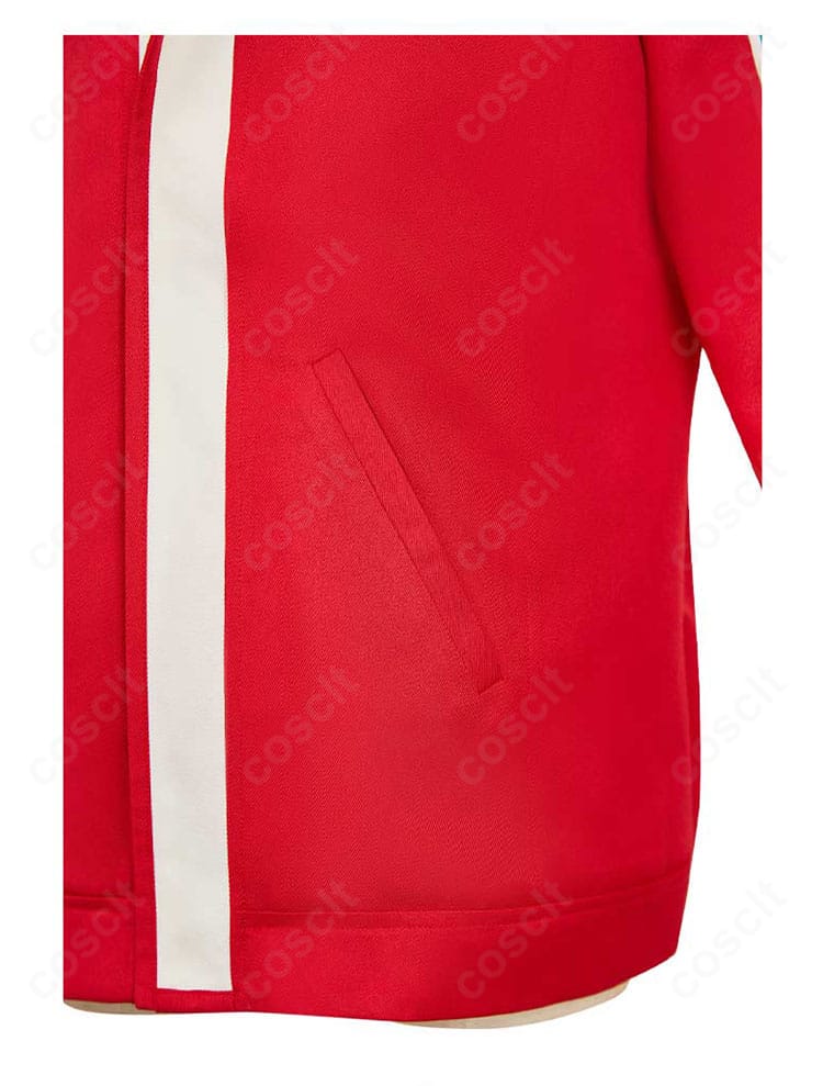 綾瀬桃コスプレコートのポケット周り。キャラらしい位置とフラップ形状を再現