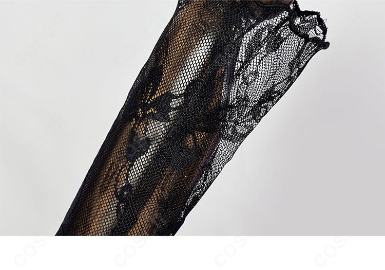 機械技師衣装 手袋の装飾と質感。指先の切替と装飾の形状を鮮明に表現。