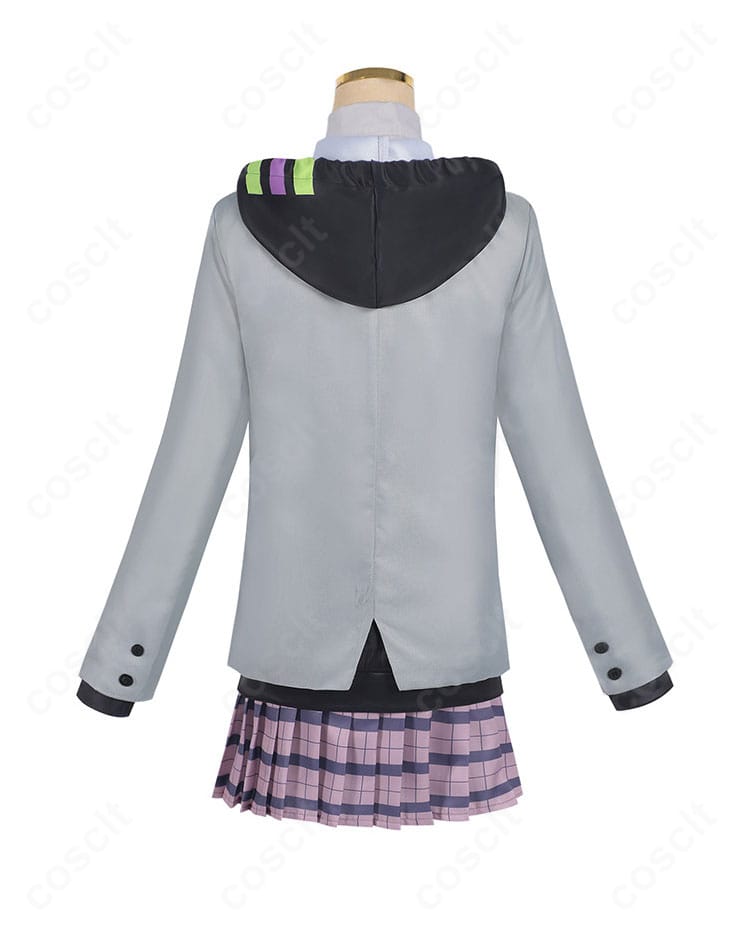 原賀胡桃 コスプレ衣装の背面。背中心の縫製、裾のライン、肩の落ち感まで確認できる後ろ姿カット。