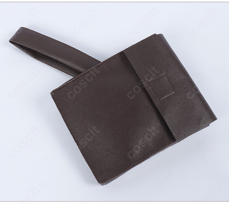 アクセサリーバッグ(レッグポーチ)の詳細。収納部の形状と装着ベルトが確認できます。