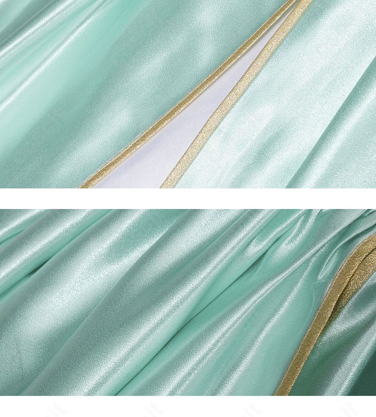 ロクサーヌ衣装 ウエスト周りの装飾接写。美しいウエストラインと飾りの配置が際立つ