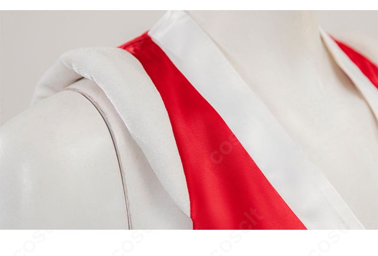 不知火舞 コスプレ衣装の肩周り装飾ディテール。パイピングと生地質感のアップ。