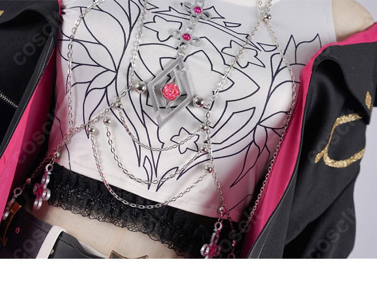 髪飾り・耳飾りのクローズアップ。金具の仕上げと取り付け方法が分かる画像。