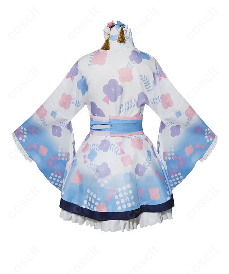 天宮こころ 新衣装和装の背面。帯結びとバックの腰飾り構成、裾のラインを確認できるカット。