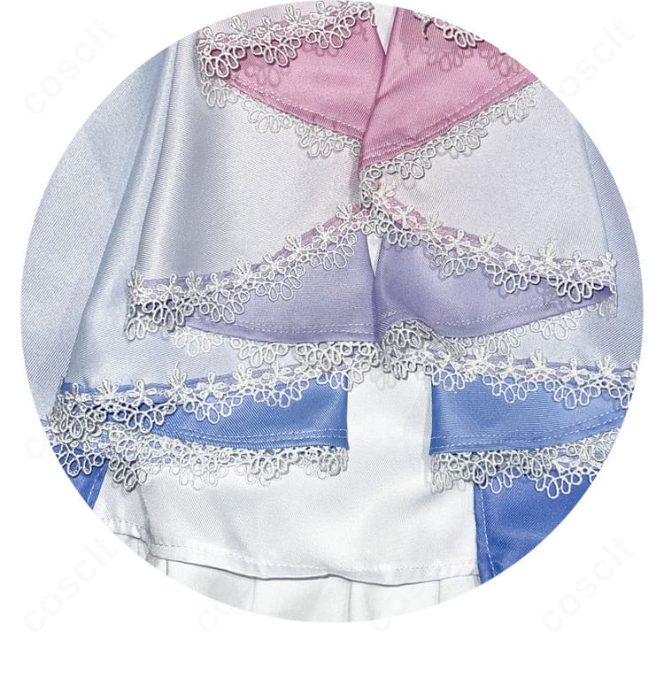 天宮こころコスプレのスカート裾装飾。柄と縁取りのコントラストで華やかさを強調した部分ディテール。