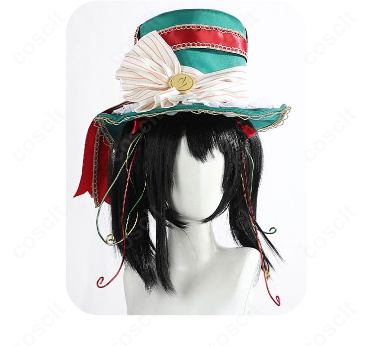 帽子正面のクローズアップ。中央装飾と配色、ステッチの整いが分かる写真。