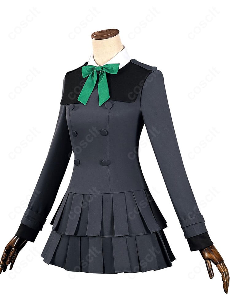 側面シルエットと装飾配置を示す日奈森あむ 制服コスプレのディテール