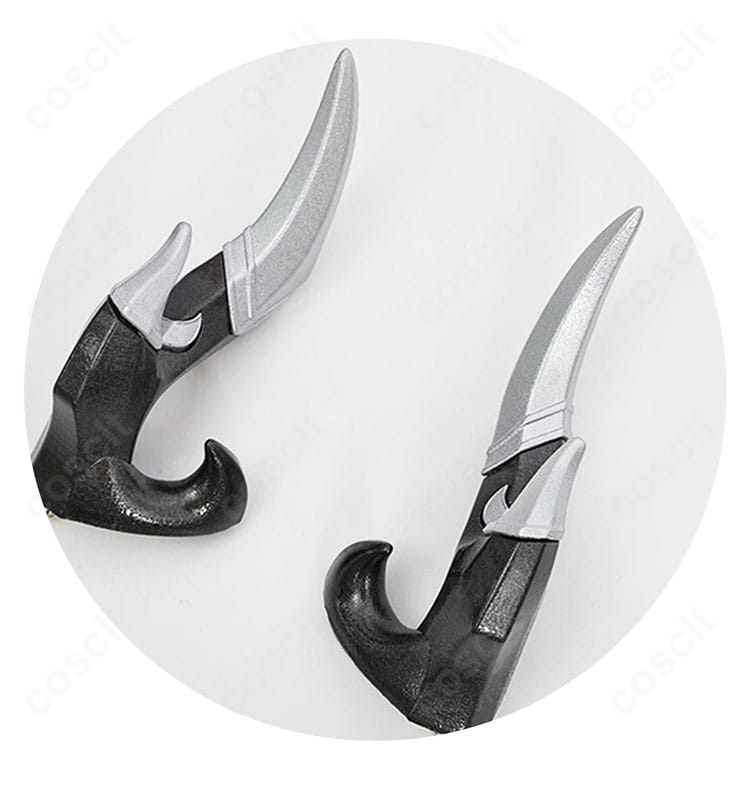 アークナイツ ユウの特徴的な角頭飾りのクローズアップ。質感と形状を確認できるアクセサリー詳細。