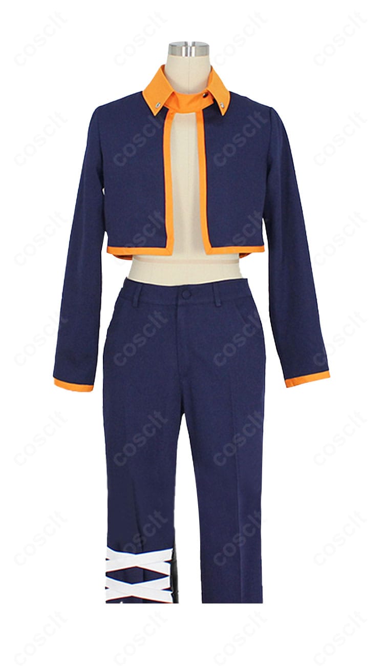 NARUTO−ナルト− うちはオビト コスプレ衣装の正面全身。ハリのある生地感と端正なシルエットが分かる構図。