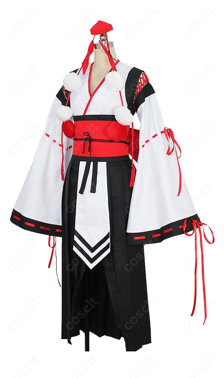 射命丸 文コスプレの左側面。肩から裾にかけての落ち感と縫製の丁寧さ、装飾の配置が見えるカット。