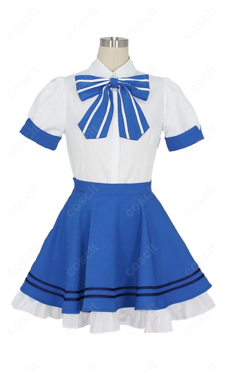 香風智乃 メイド風制服の装飾ディテール。レースや刺繍、手首飾りなどの近接写真で質感と作り込みを強調。